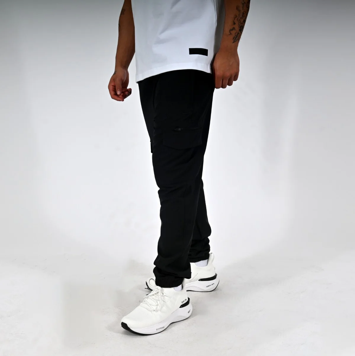 Oxen Mens Endure Stretch Woven Combat Pant Black - Image 2